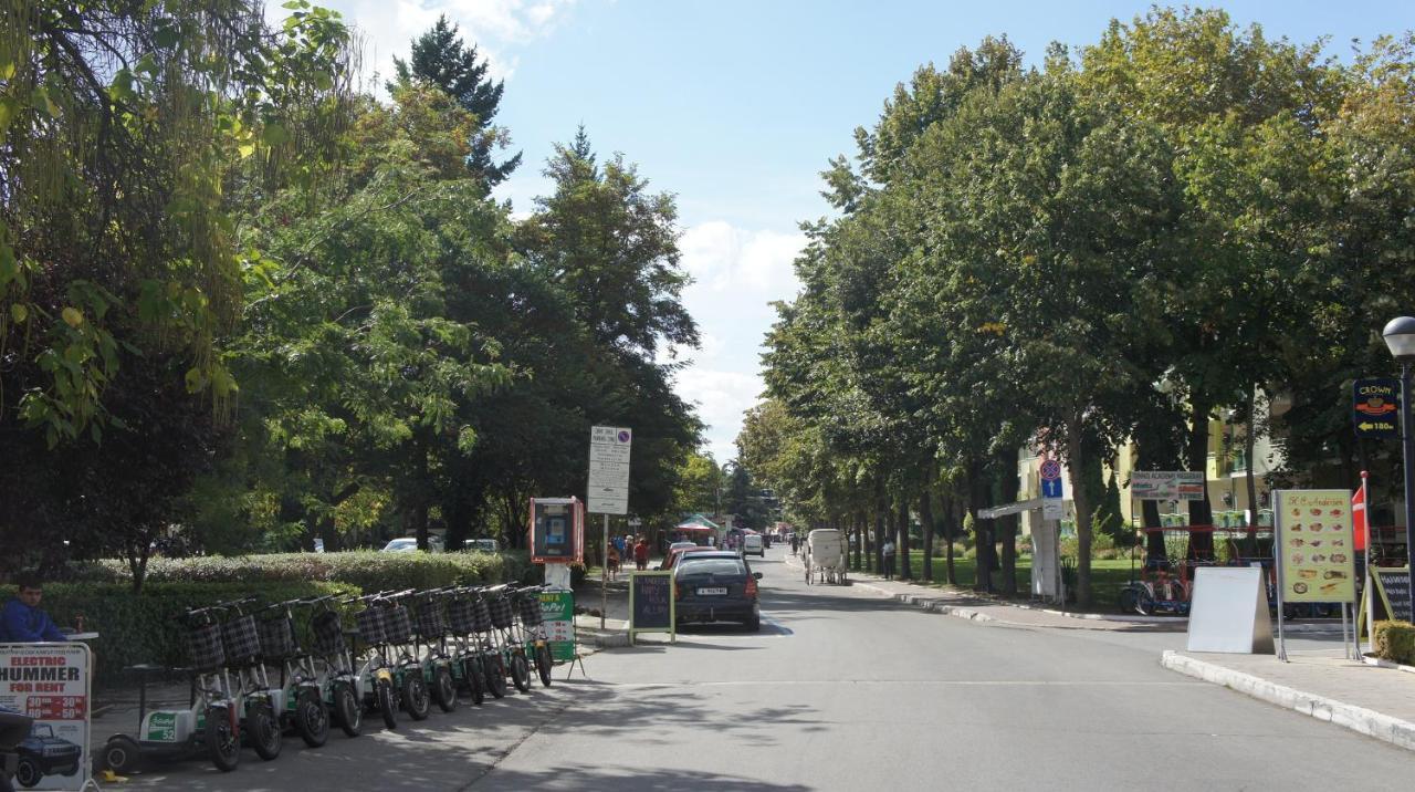 Апартамент Miramar Front Self Catering Слънчев бряг