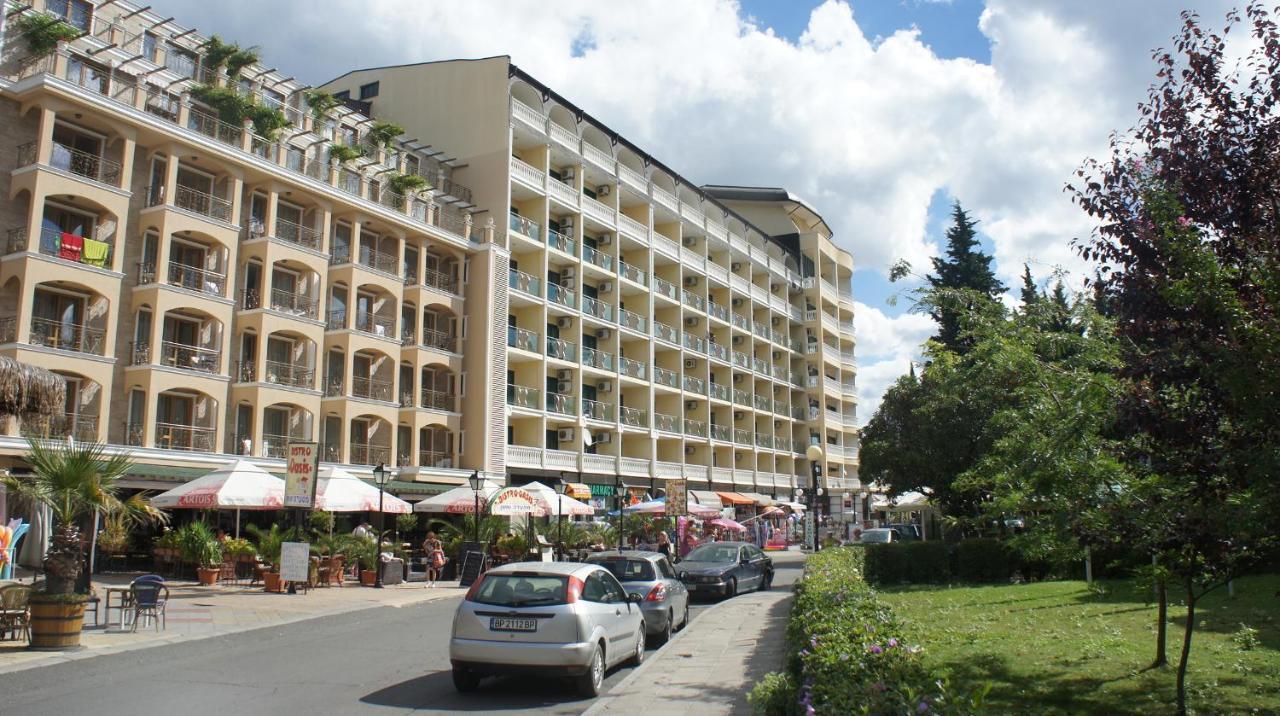 Miramar Front Self Catering Слънчев бряг